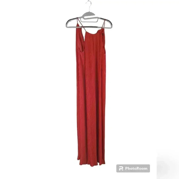 Zara Halterneck Red Pleated Jumpsuit Size M - Picture 3 of 4